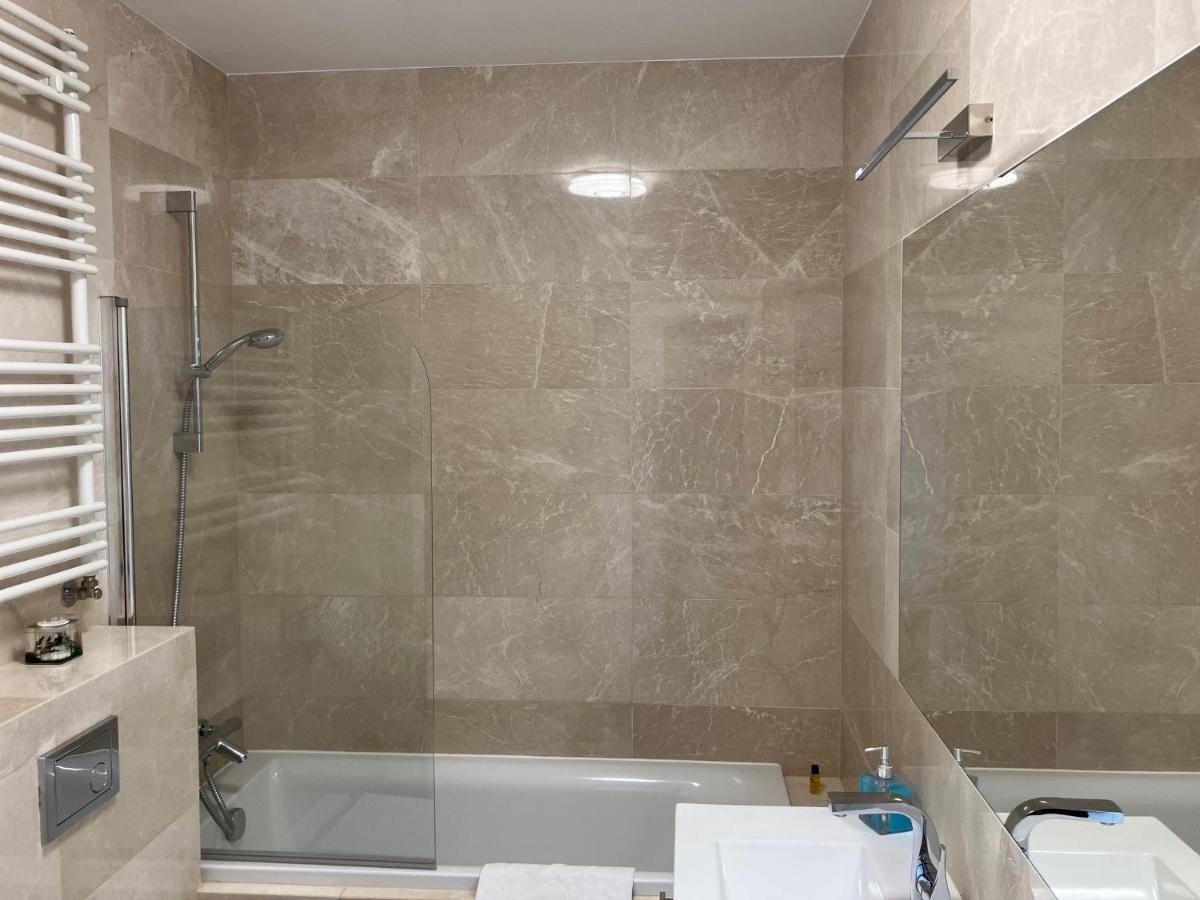 Jab Apartament Przy Klinice Business & Family شتشيتسين المظهر الخارجي الصورة